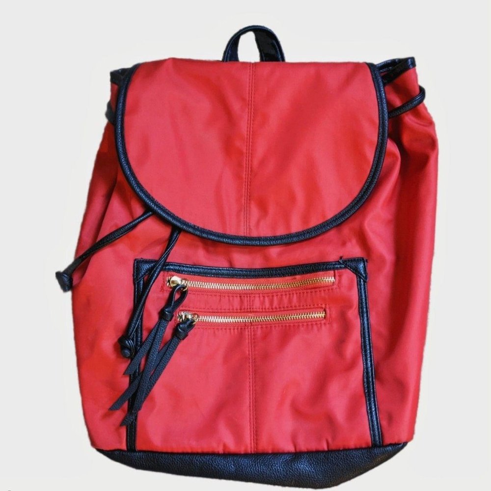 Steve Madden Unisex Drawstring Backpack